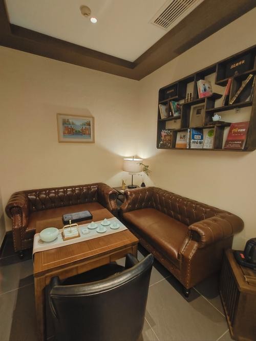 数字排毒，我在茶馆的午后静谧时光，与手机保持距离的实验之旅。